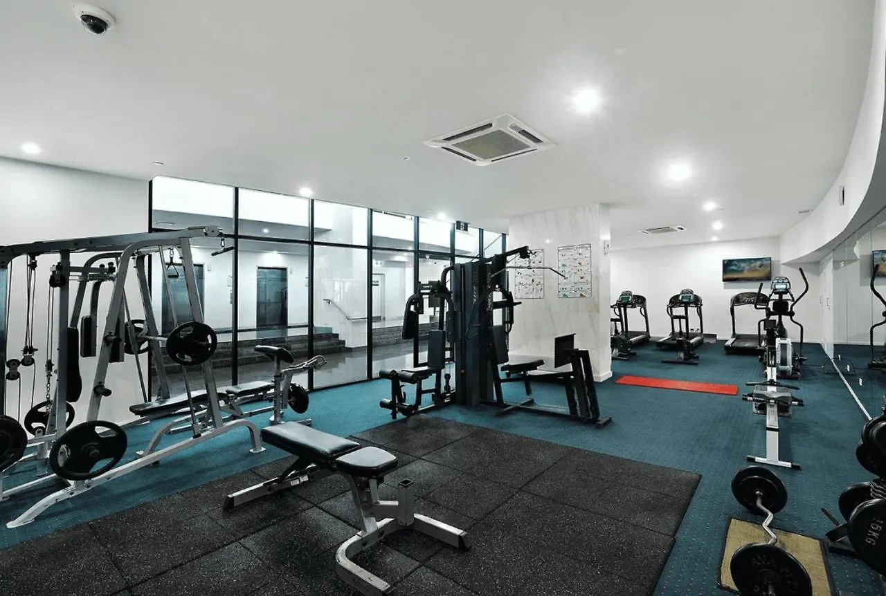 Stylish 1 Bedroom Apartment In Sierra Grand - Coasthm Gold Coast Australie